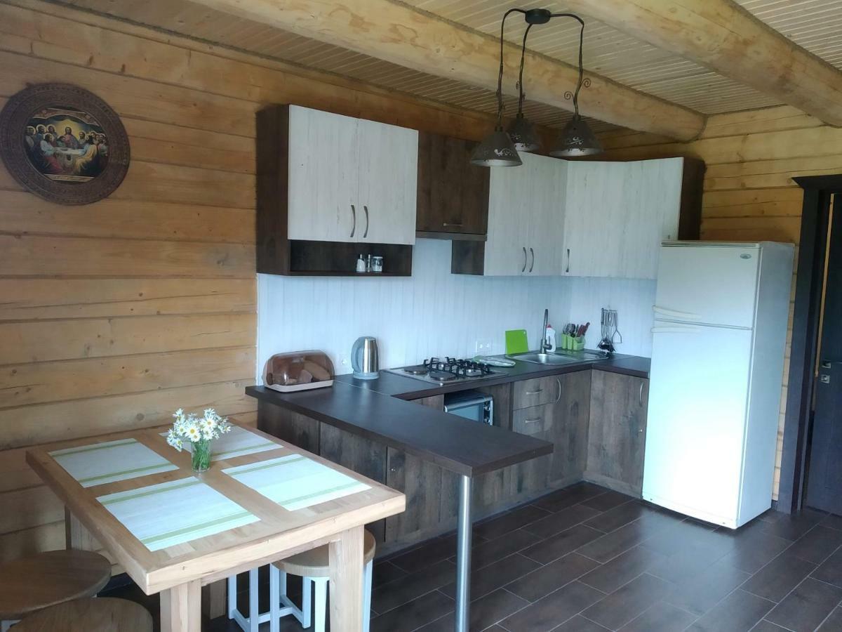 ヤブルニツァ Пагорб Їжака / Hedgehog Hillヴィラ エクステリア 写真